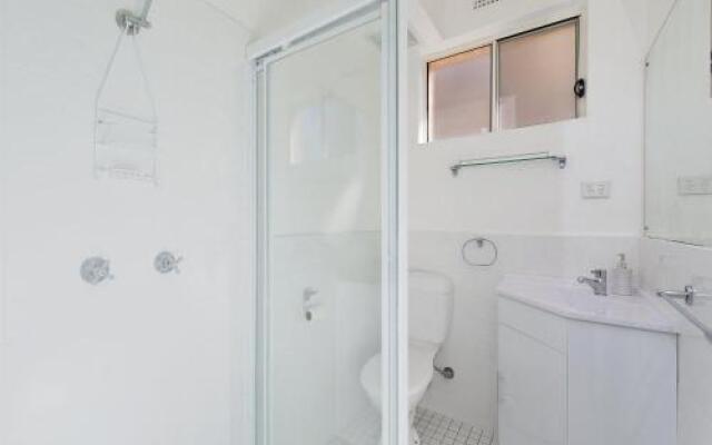 Shoal Towers, Unit 1/11 Shoal Bay Road