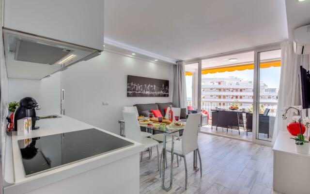 609 Reformed Luxury Apartment, Sea View, Playa Las Americas