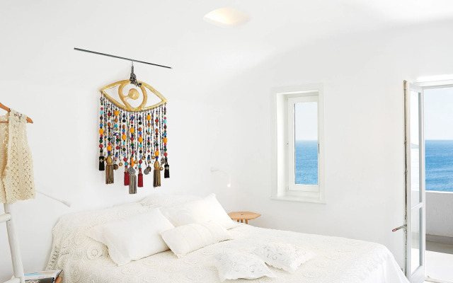 Mykonos Blu, A Grecotel Resort to Live