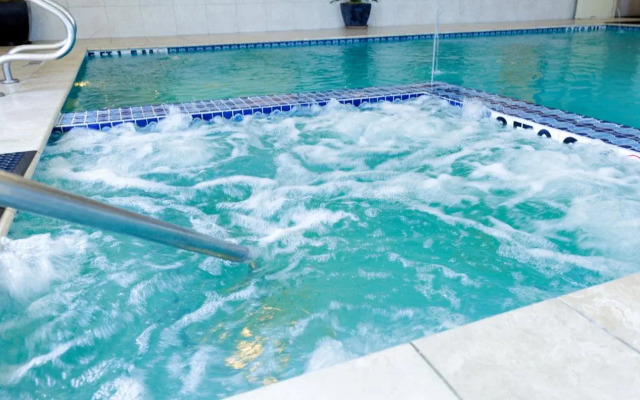 Holiday Inn Houston Webster by IHG