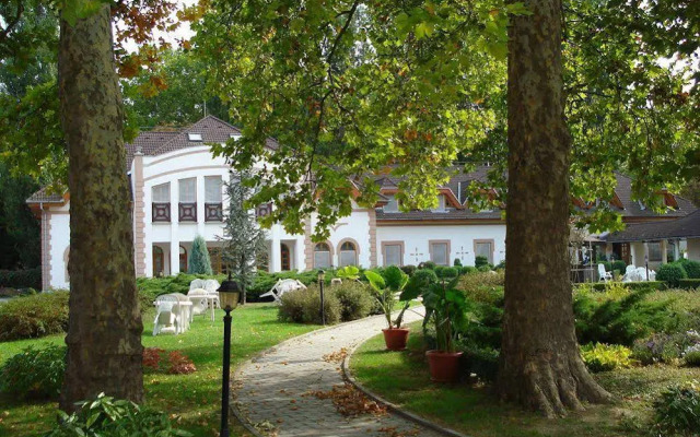 Baranya Hotel