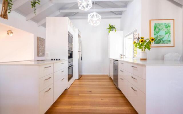 Hume Street 22, Golden Beach