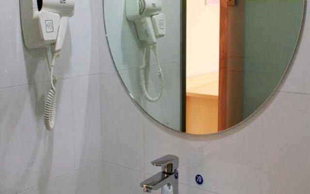 7 Days Inn Qingdao Taidong Walking Street