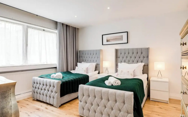 4 Bedroom Villa on Marble Arch