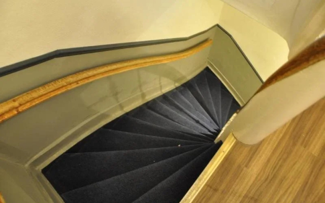 Amsterdam Inn - Digital Access