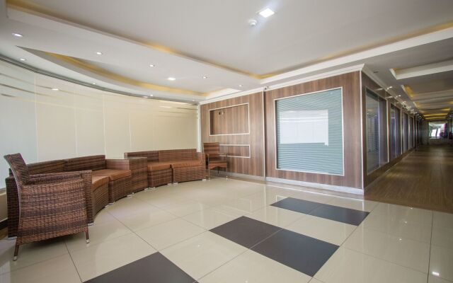 Airport Landing Hotel