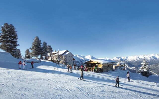 Cheerful Apartment In Oetz Tyrol Near Ski Area