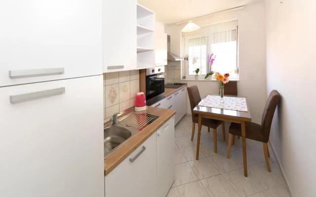 Studio apartment Agava with terrace near Old Town