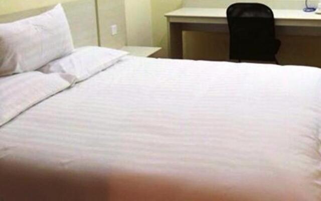 GreenTree Alliance Shanghai Anting Subway Station Hotel