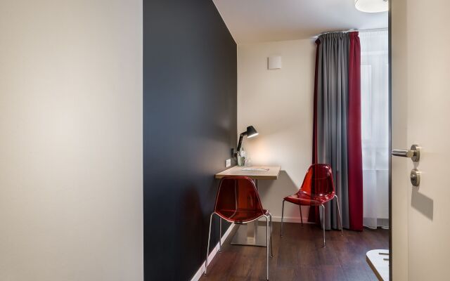 Signature East Hotel Apartment