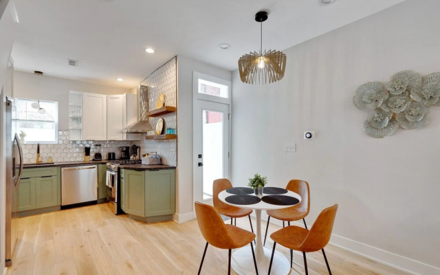 Trendy & Cozy Fishtown Game Room