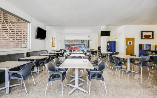 One Guadalajara Periferico Norte