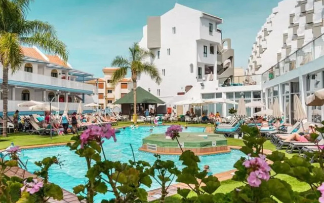 Apartahotel Olid