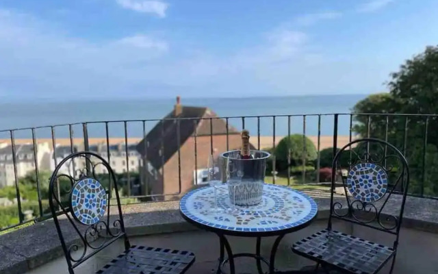 The Turret - The Best View in Folkestone