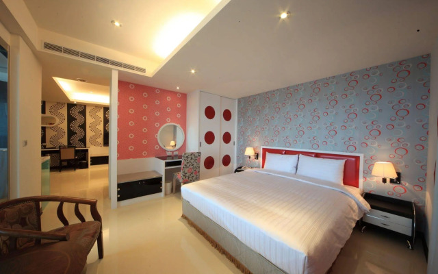 Federal Highway 2 Hotel