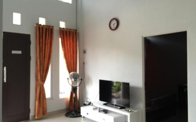 Golden Hawaii Residence & Villa, Singkawang