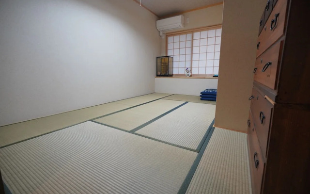 Uji Tea Inn