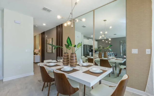 4bed 3Ba Champions Gate Pool Home