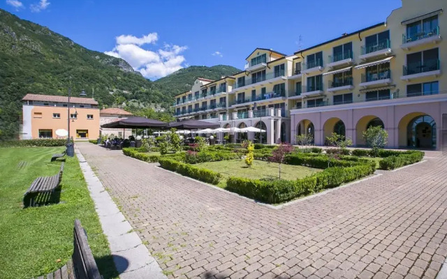 Palazzo Apartments - Porto Letizia
