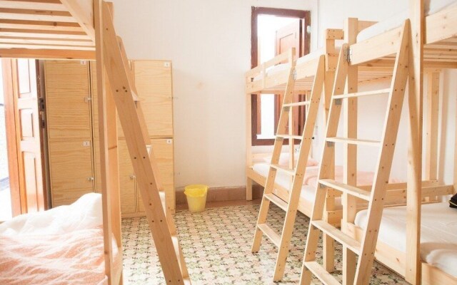 Lua Lua Hostel Las Palmas - Only Adults