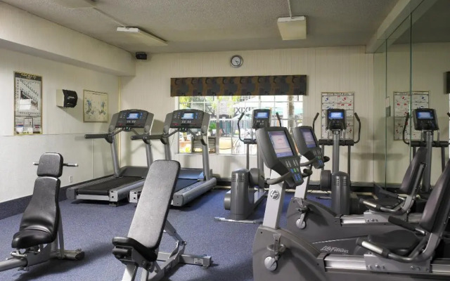 Anaheim Majestic Garden Hotel