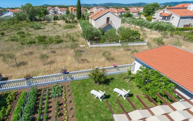 Bed & Breakfast Maki