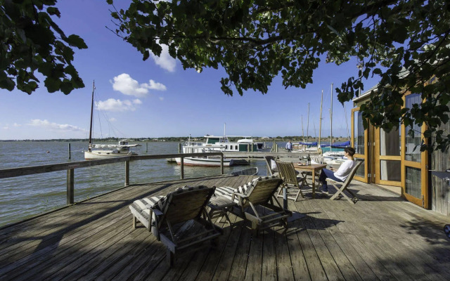 Boathouse - Birks River Retreat - Birks Harbour