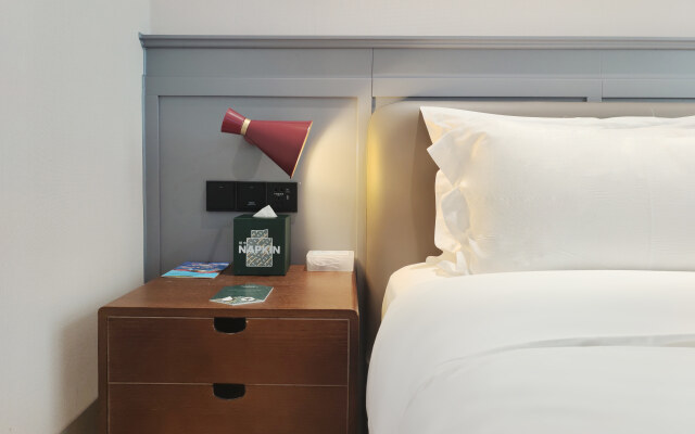 City Comfort Premier Hotel (Luocheng Chengzhong Building)