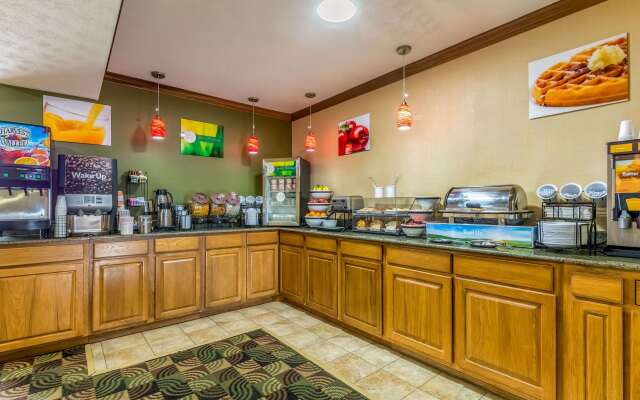 Quality Inn I-74 Batesville