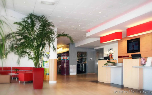 ibis Istres Trigance