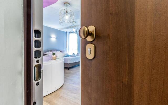 4 Star Suite SPA - Self Check-In