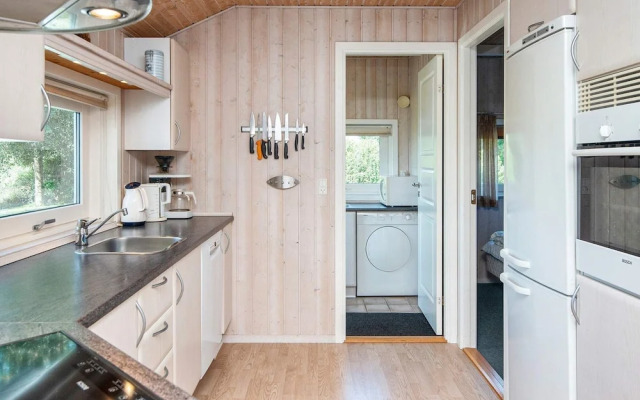 6 Person Holiday Home in Borkop