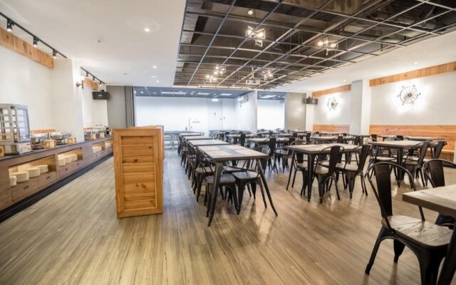 Traveller Inn Tiehua Hotel