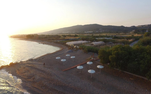 Vallian Village Hotel