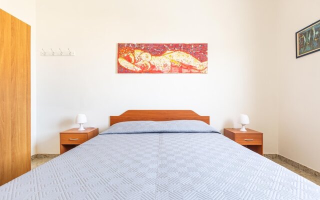 3415 Alba Apartment by Barbarhouse