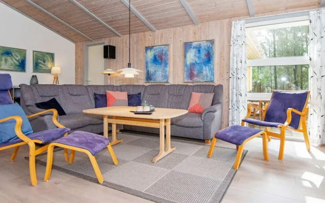 8 Person Holiday Home in Henne