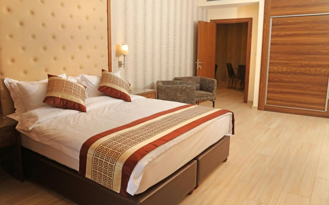 Lacosta Hotel
