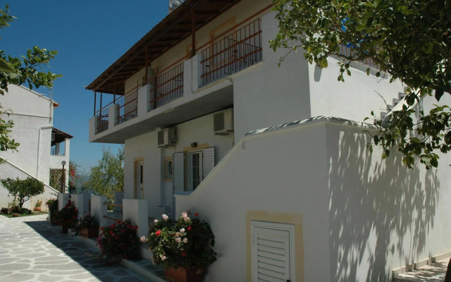 Likourgos Beach