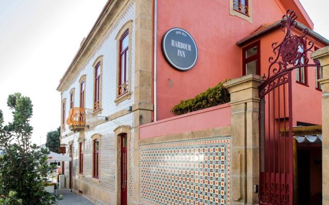 Harbour Inn Design Townhouse