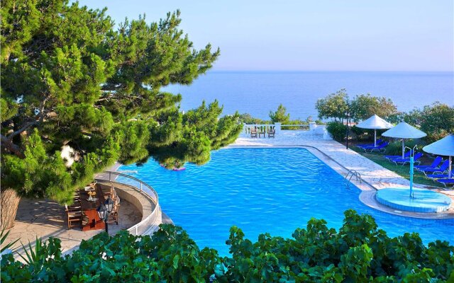 Creta Hotel