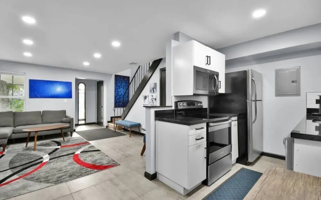 Private 2-bedroom Wilton Villas
