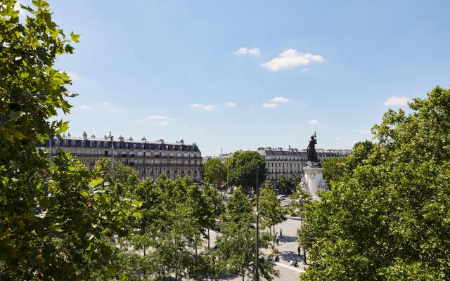 Crowne Plaza Paris Republique, an IHG Hotel