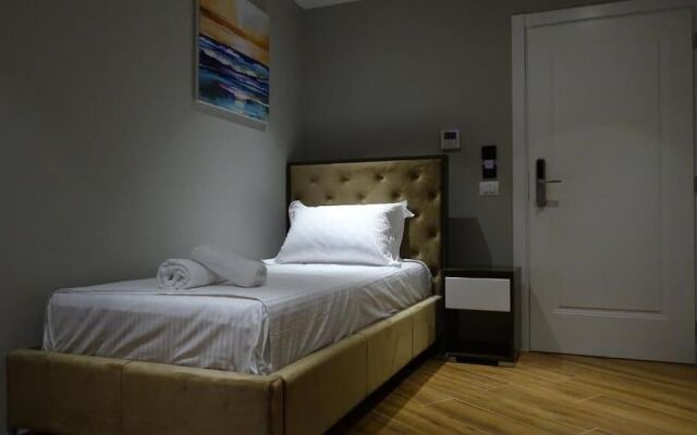 King Hotel Ksamil