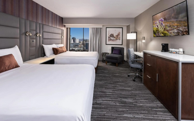 Sands Regency Casino Hotel — только для взрослых