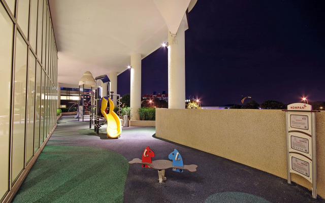 Afiniti Residence by HostaHome Suites