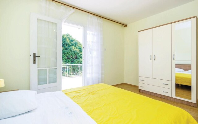 Awesome Apartment in Lovran With 2 Bedrooms and Wifi