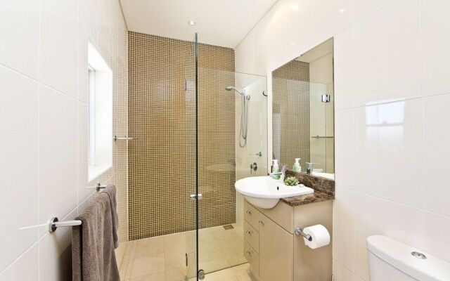 Harbourview Penthouse