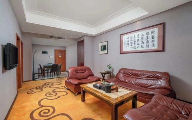 Renxin Hotel