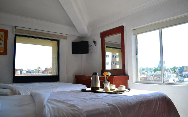 Hotel Campestre Inn