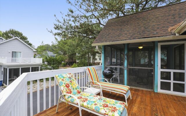 Blues Away by Long & Foster